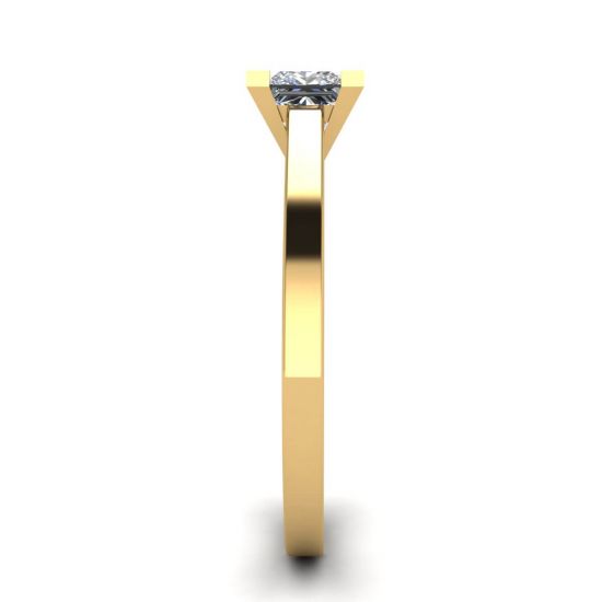 Bague diamant taille princesse en or jaune 18 carats, More Image 1