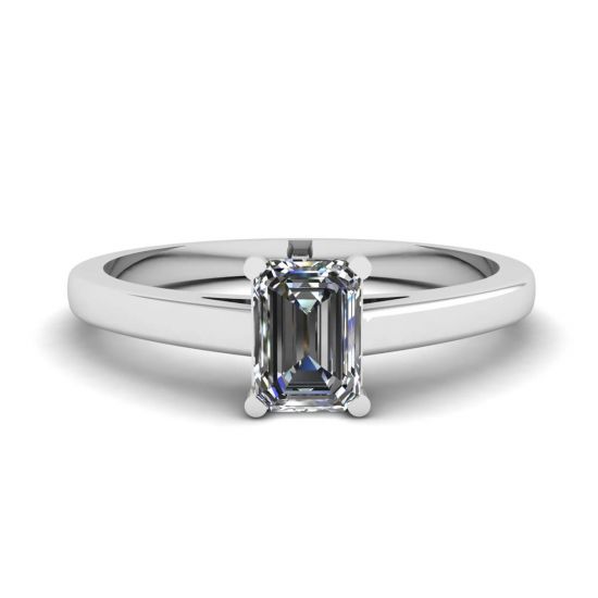 Bague solitaire diamant taille émeraude classique, Image 1