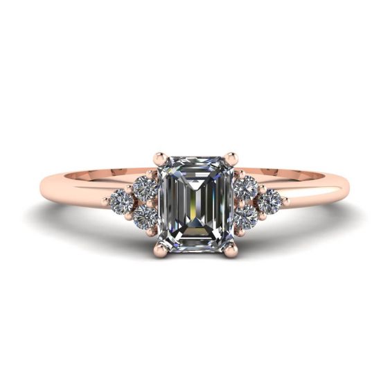 Bague en diamant taille émeraude avec diamants latéraux en or rose, Agrandir l'image 1
