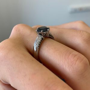 Bague Diamant Noir 6 Griffes avec Pavé Bicolore Or Jaune - Photo 4