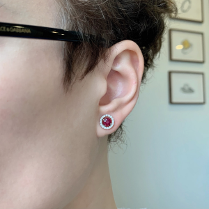 Puces d'oreilles rubis avec veste halo de diamants amovible - Photo 3