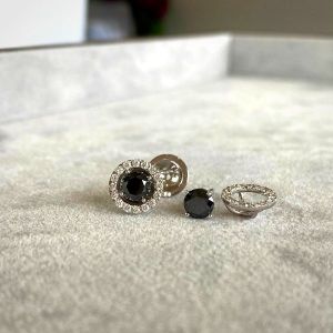 Clous en diamant noir de 5 mm avec vestes Halo amovibles - Photo 4